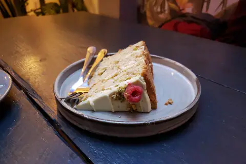 Rhiannon's Cakes and Bakes photo 2